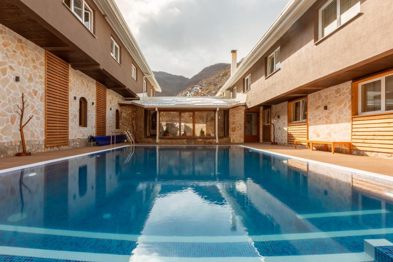 Hotel Sport, Resort مافروفو المظهر الخارجي الصورة