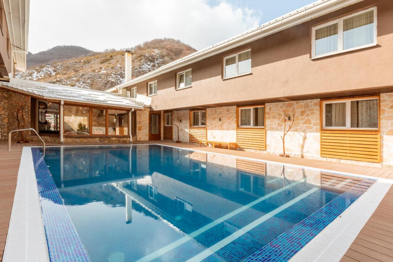 Hotel Sport, Resort مافروفو المظهر الخارجي الصورة